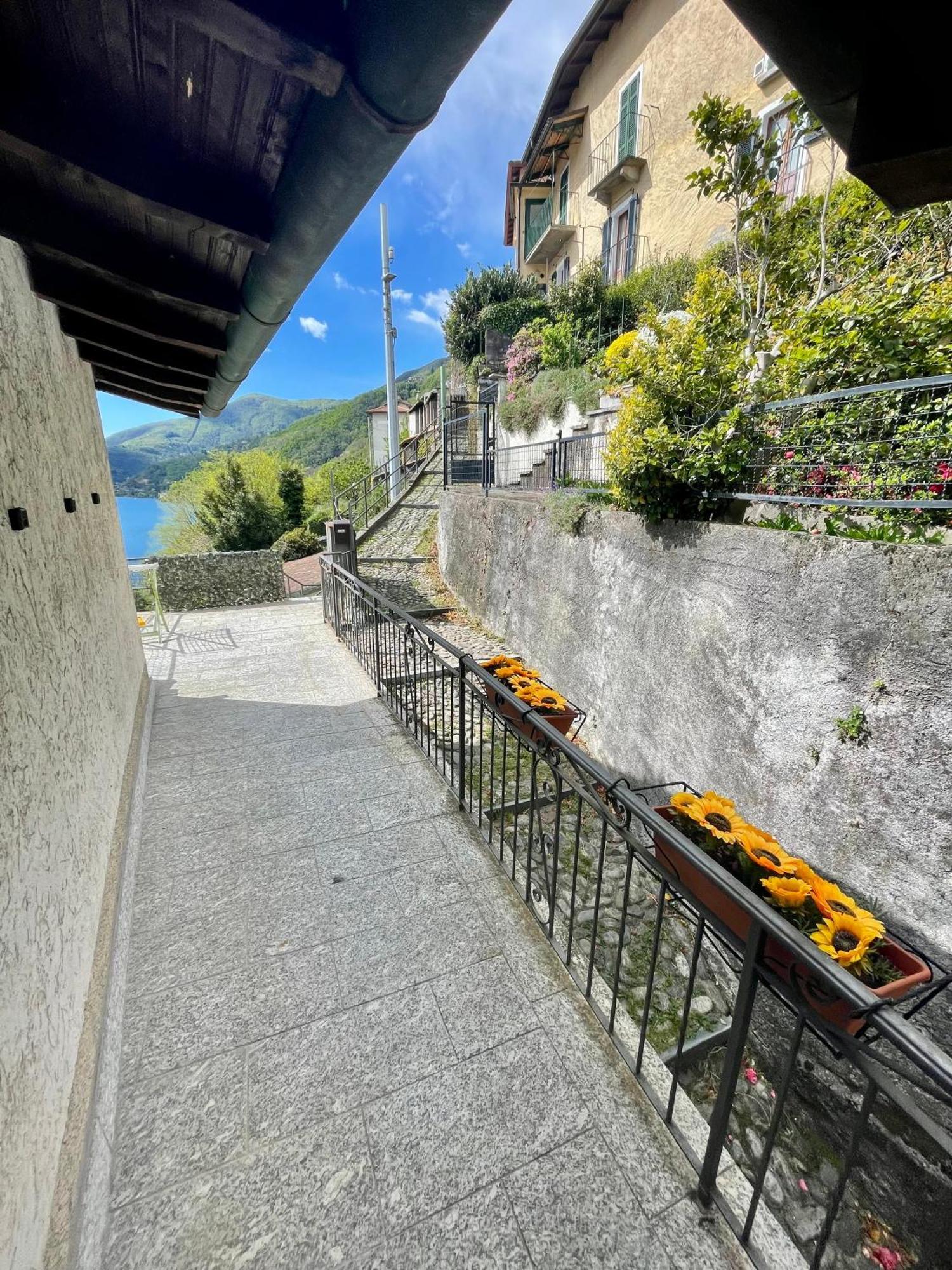 Rooftop Cannobio San Bartolomeo  Zewnętrze zdjęcie